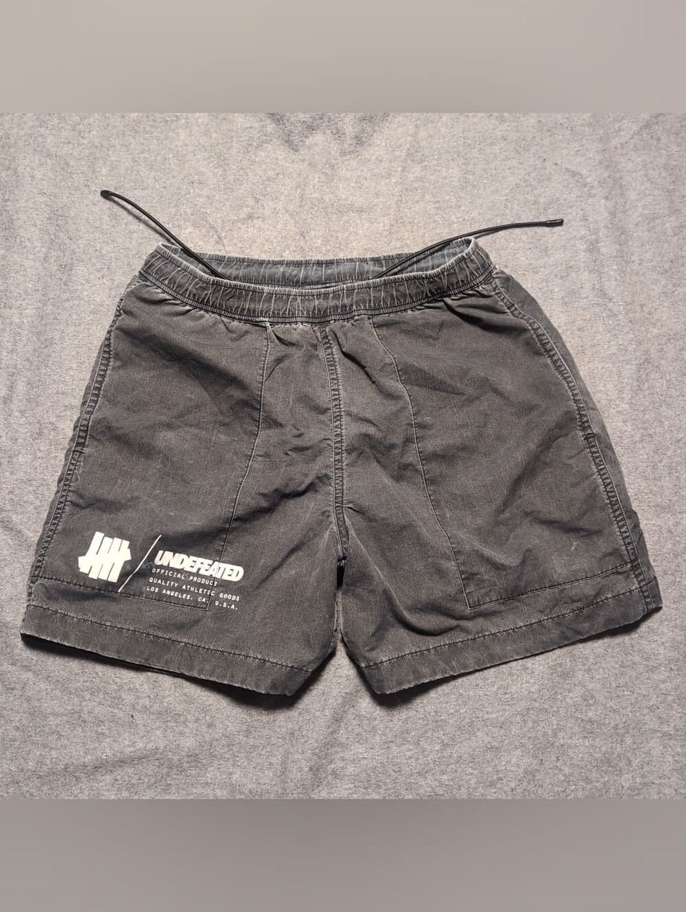 Y2k Undefeated Washed Black Athletic Mesh Lined Shorts XS Five Strike Logo EUC